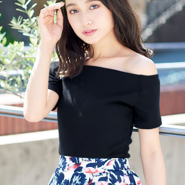MRMT 2024 Brand New Women's T Shirt Black Collar Short-sleeved T-shirt for Female One Shoulder Shoulder Tops Tshirt