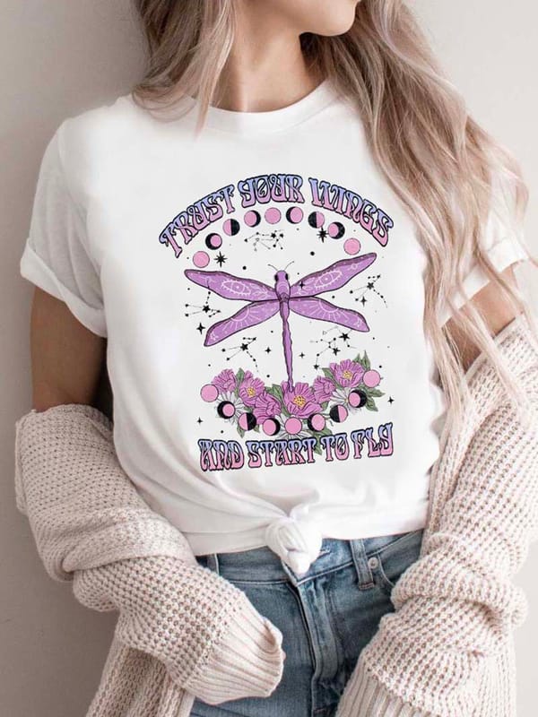 Watercolor Sweet T-Shirt Summer Short Sleeved Printed Clothing Dragonfly Printed Pattern T-Shirt Clothing Women's Fashion Top.