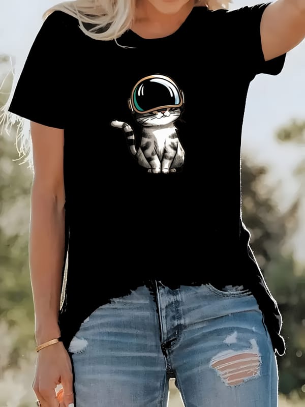 Plus Size Cat Print T-Shirt, Casual Short Sleeve Top For Spring & Summer, Women's Plus Size Clothing