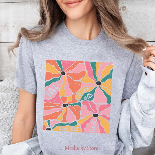 Cartoon minimalist and fun fruit flesh pattern women's round neck design, pure cotton breathable women's top series